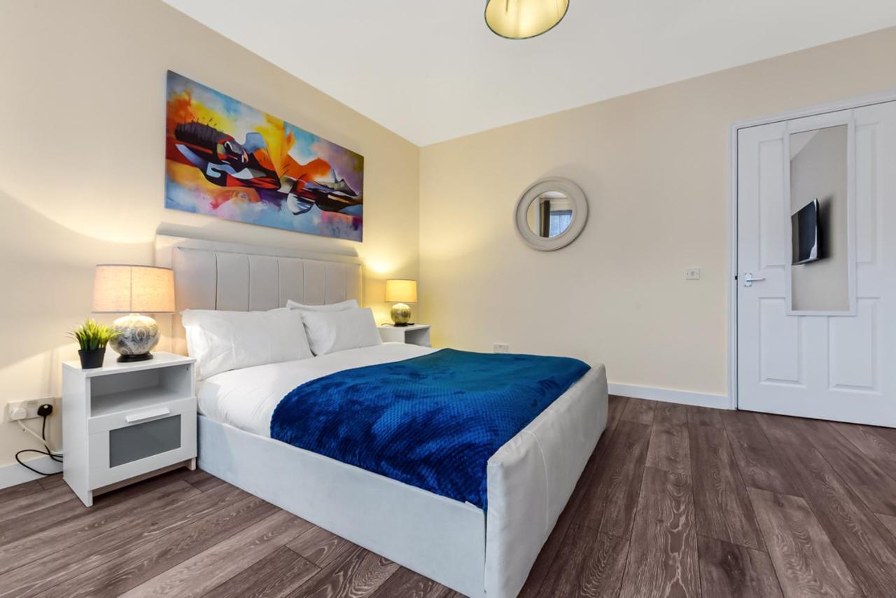Family Friendly, Zone 2, 2 Beds, Overground Londra Dış mekan fotoğraf