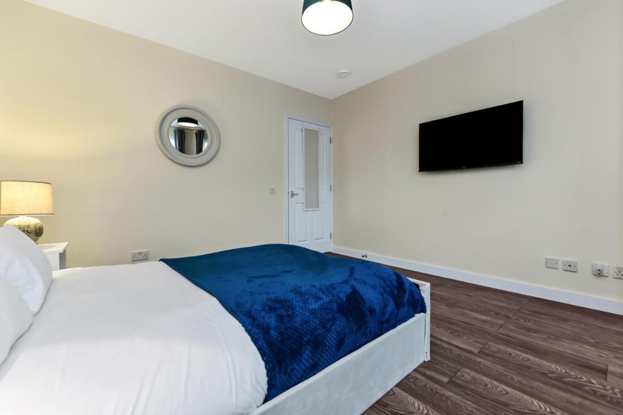 Family Friendly, Zone 2, 2 Beds, Overground Londra Dış mekan fotoğraf